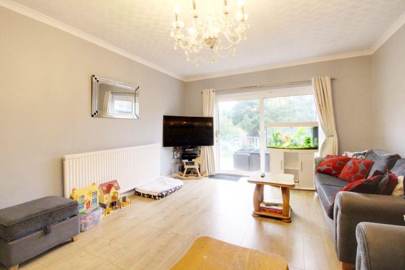 Property Image 31286374-c735-44c3-a055-741b682134c9