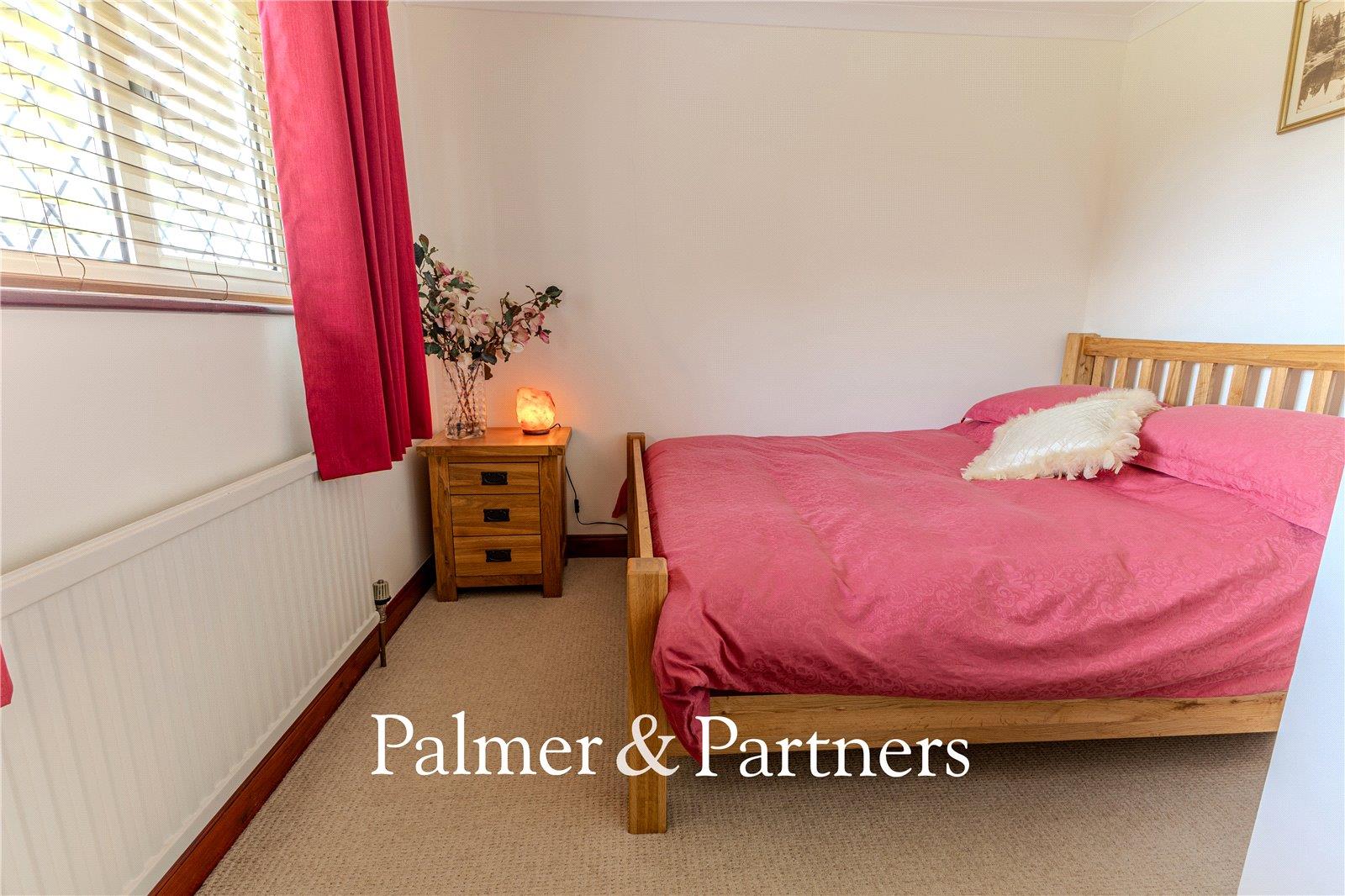Property Image 3129a9f8-1908-4a79-857e-72ece3e8773d