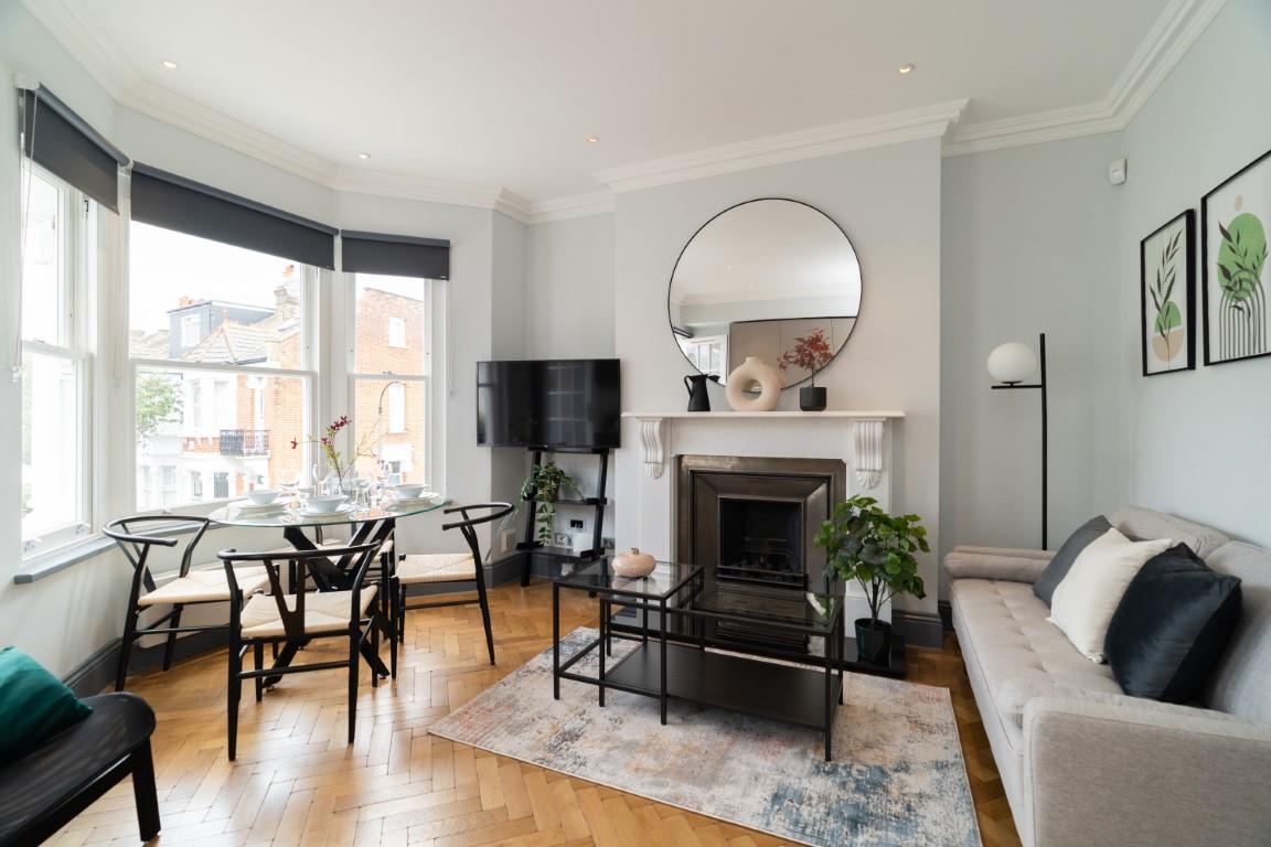 Property Image 31360718-141a-44bb-98d8-81408dbb2066