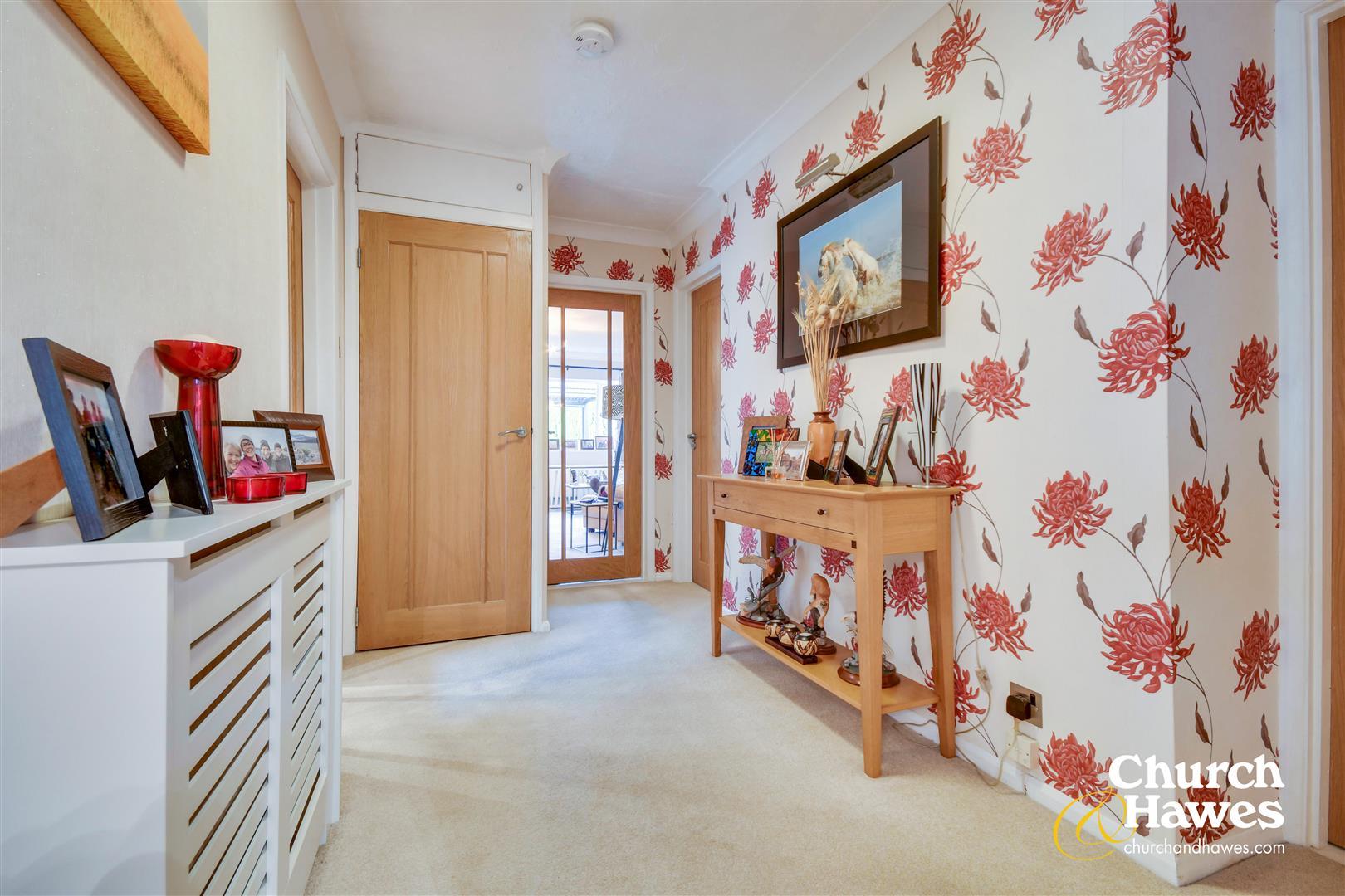 Property Image 313a5fc9-b7dd-4d68-8ca3-4f68c38a5e79