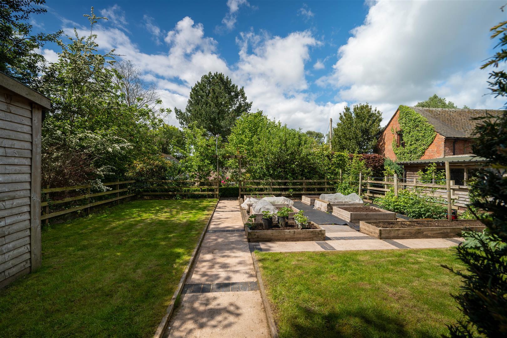 Property Image 31424e38-a063-49bf-b5d9-4f3049e39100