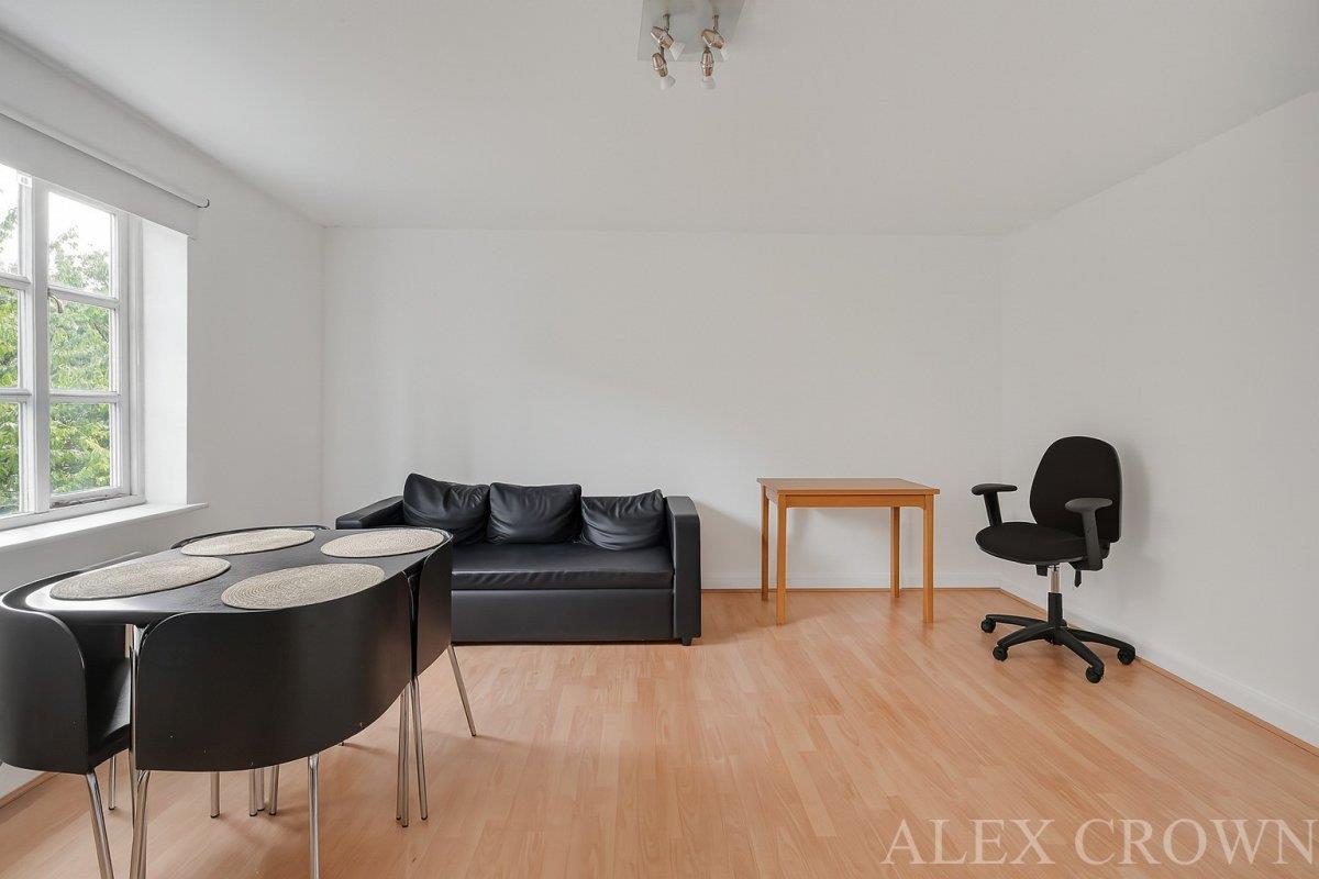 Property Image 3160b12b-12c0-4da8-8778-38f7fd9ae143