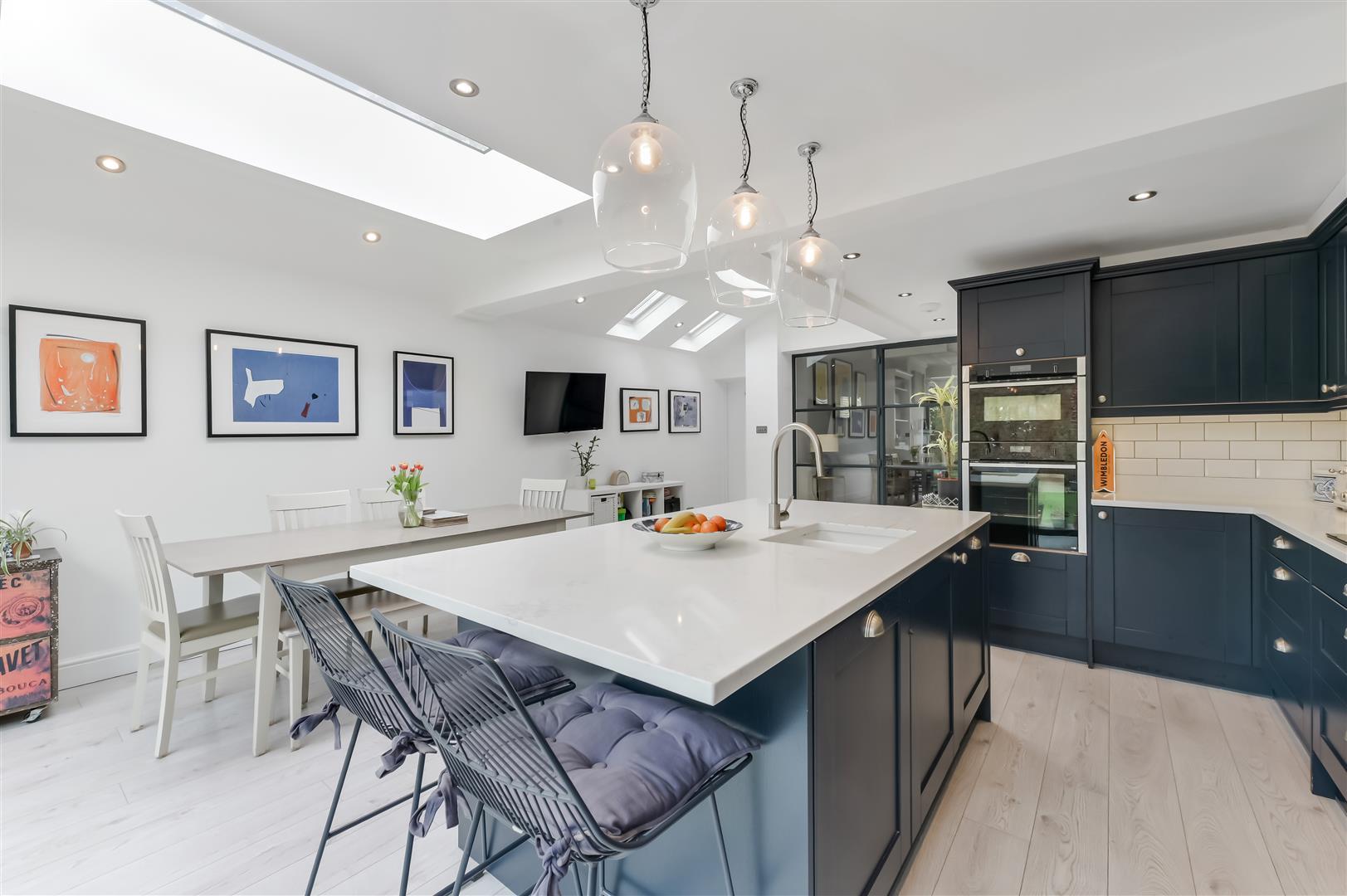 Property Image 317aa252-b804-4e5e-9483-dc9caf1ee2ef