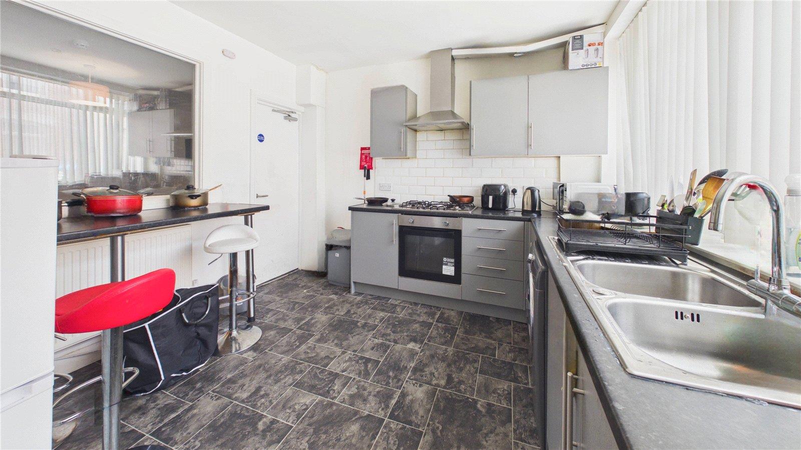 Property Image 318fb534-9d09-4b70-aeca-52a86fa03bf7