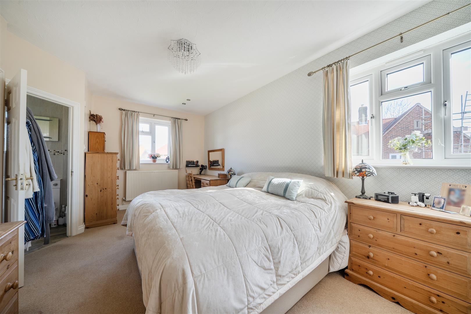 Property Image 3197d72c-7680-41a3-968d-945565608a94