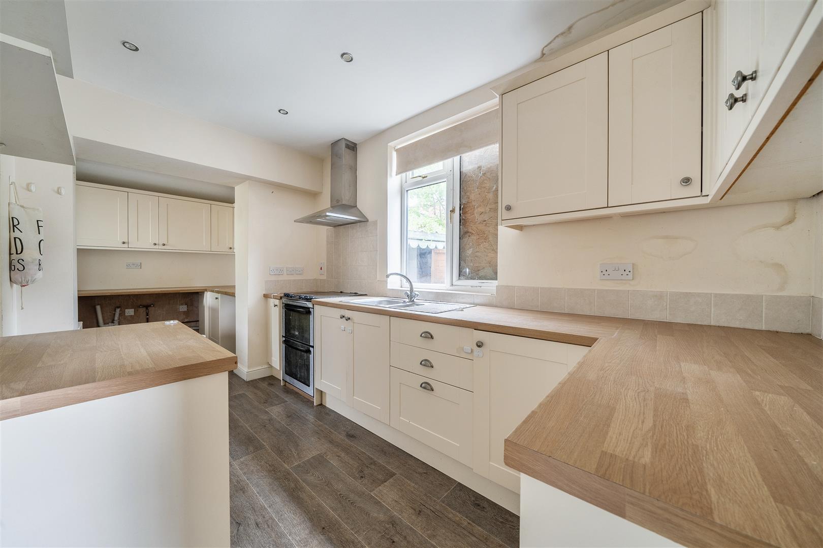 Property Image 319bf18a-587c-4c9e-8c52-d780be099843