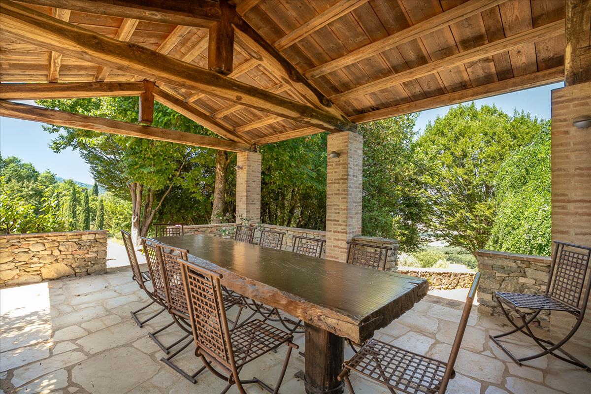 Property Image 319c345b-3d92-47b5-9a13-6e6b8eadba15