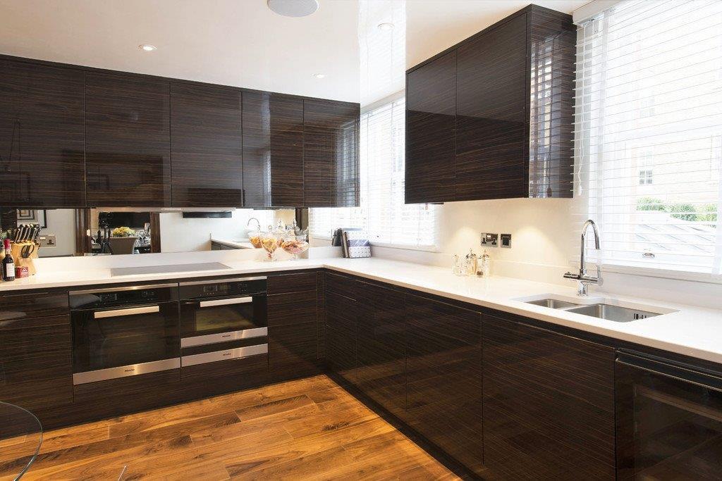 Property Image 31bbf756-6d6f-4177-bcb7-28fcde8381c4