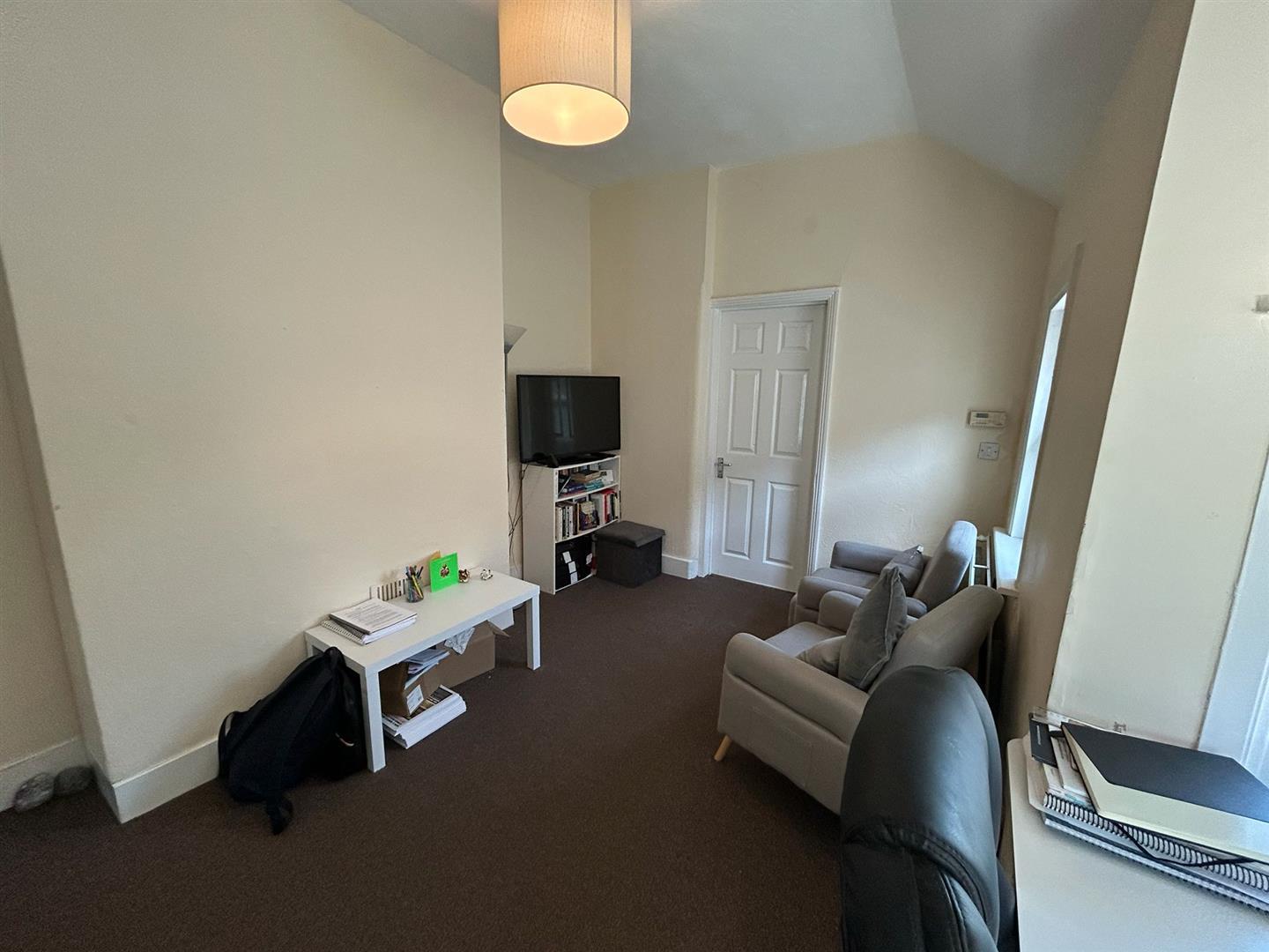 Property Image 31c3028b-6d66-48d2-92bc-ede4fe2f70db