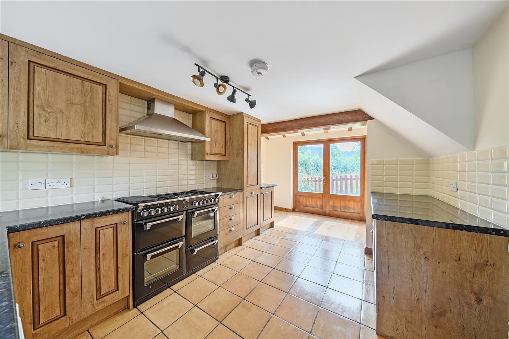 Property Image 31cca11a-3816-4712-a51c-950da7021826