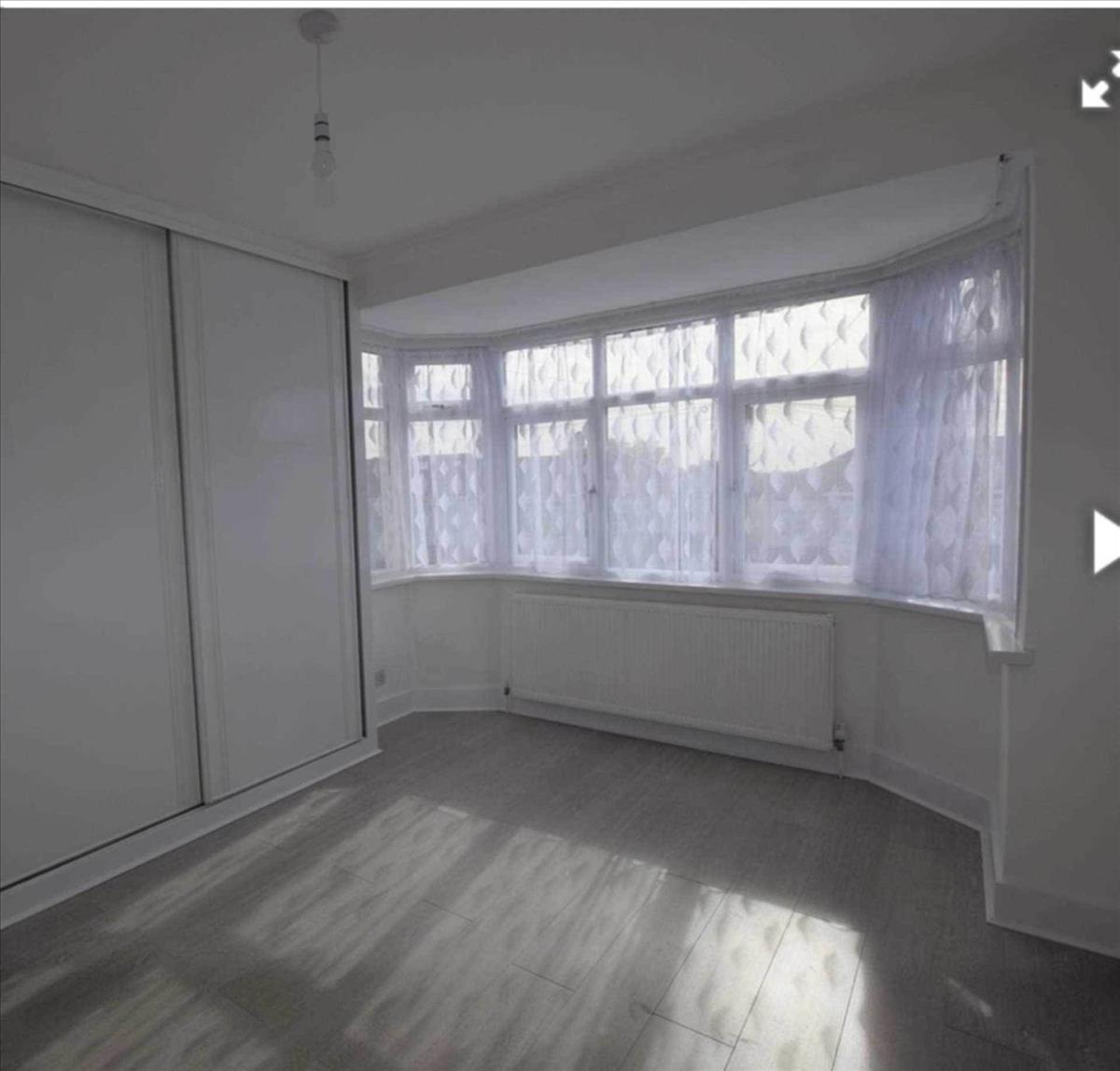 Property Image 31de2bf0-0e87-4998-9be5-6d24d182c34f