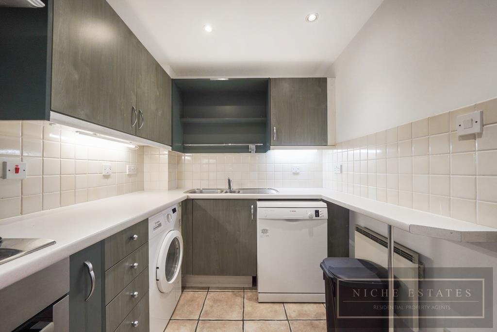 Property Image 31e9069c-8e69-45c6-bb72-16aeb9fa464f