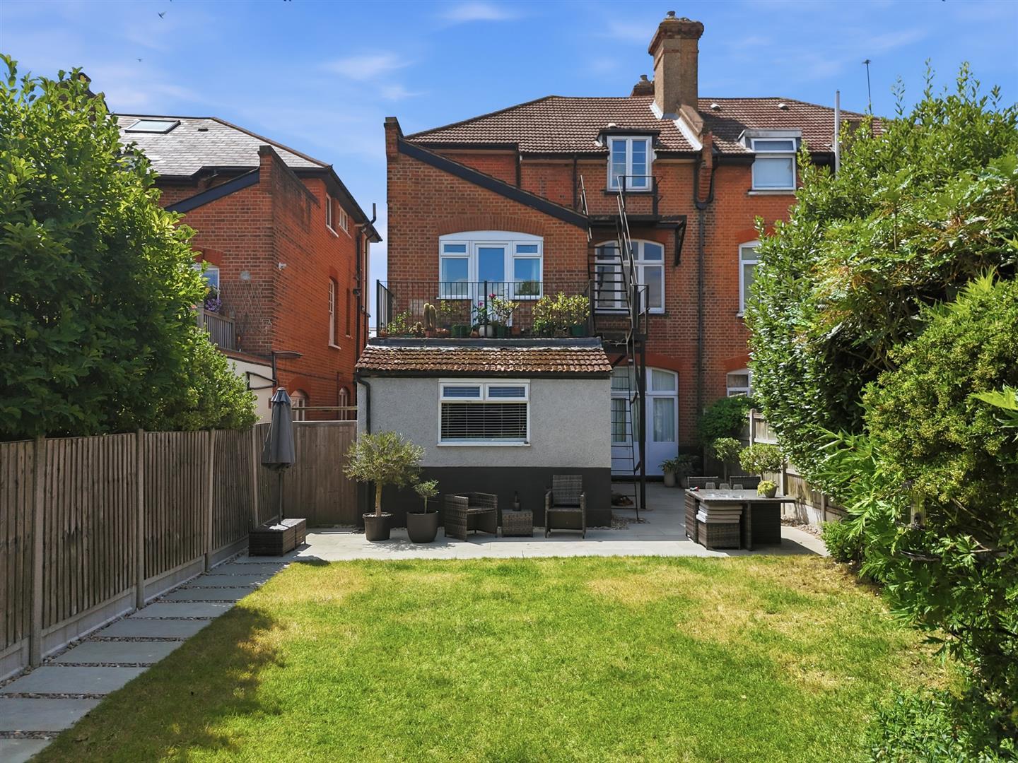 Property Image 31f51181-5012-45d5-83fe-07c7ccdce544