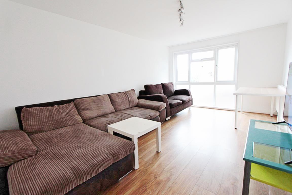 Property Image 31fda613-1d30-468e-9459-07c3e6750ec6