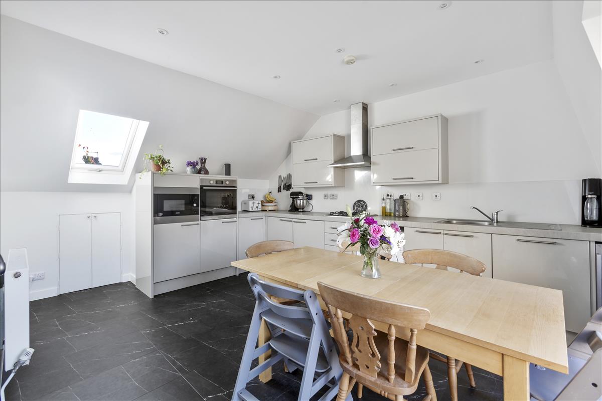 Property Image 320524ac-8c16-460b-840b-d6328a25730e