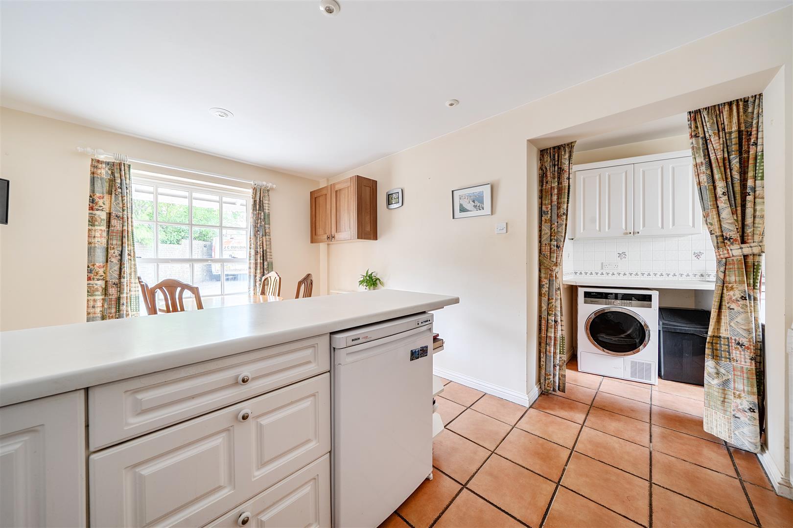 Property Image 3207d172-409e-46ee-8240-af2b92899920