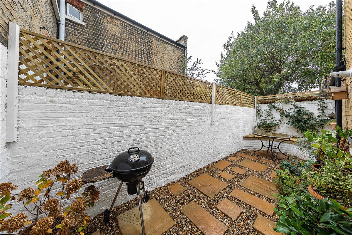 Property Image 320b0097-2792-4771-9c97-5076a612db72