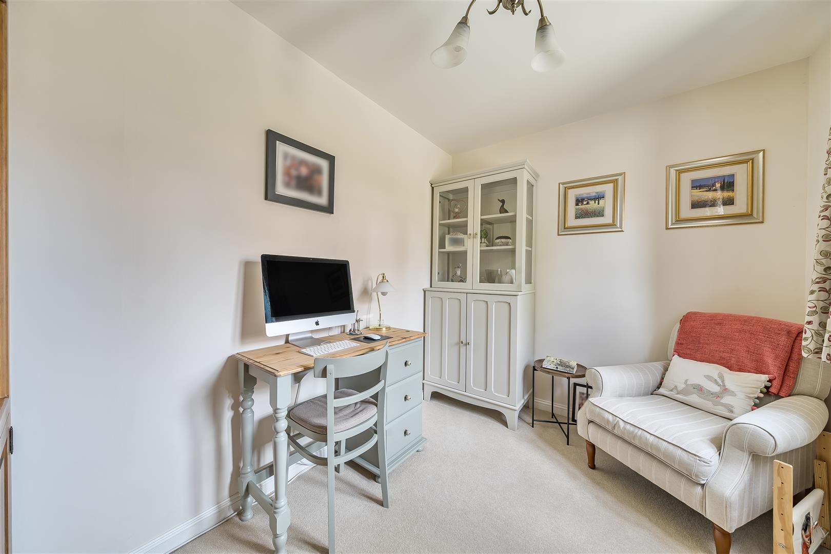 Property Image 320dd273-b8ce-453d-8f8e-be953ab55b33