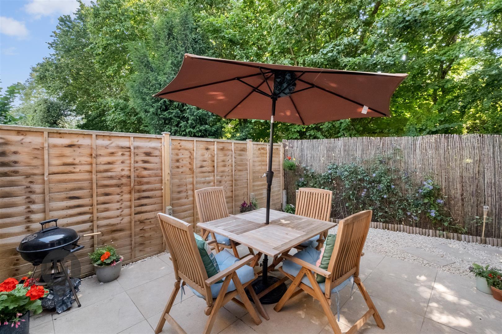 Property Image 3211ae19-c458-4ac8-ad1d-3300d3142893