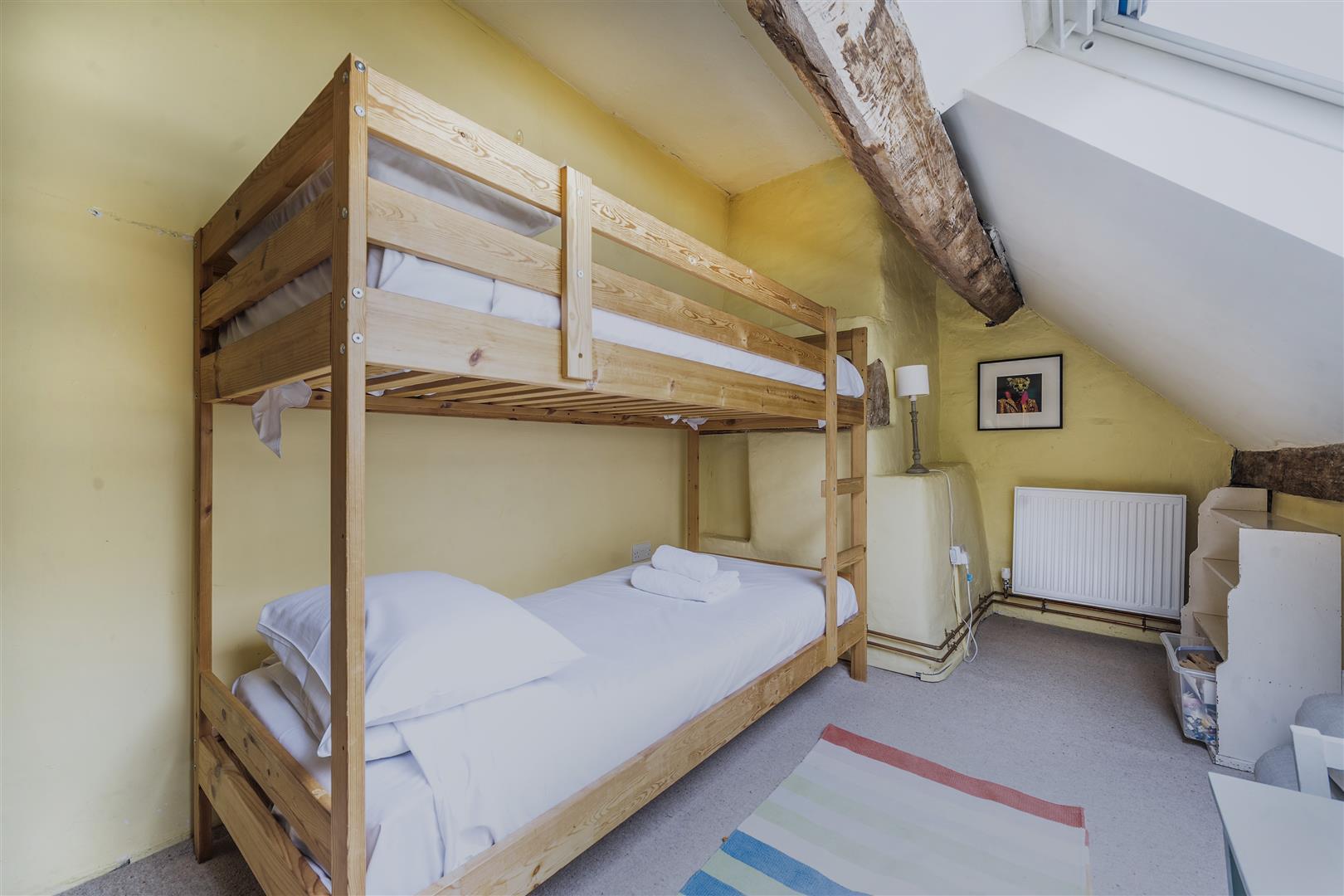 Property Image 3219f592-a04f-40a7-adcc-9f4782978df7