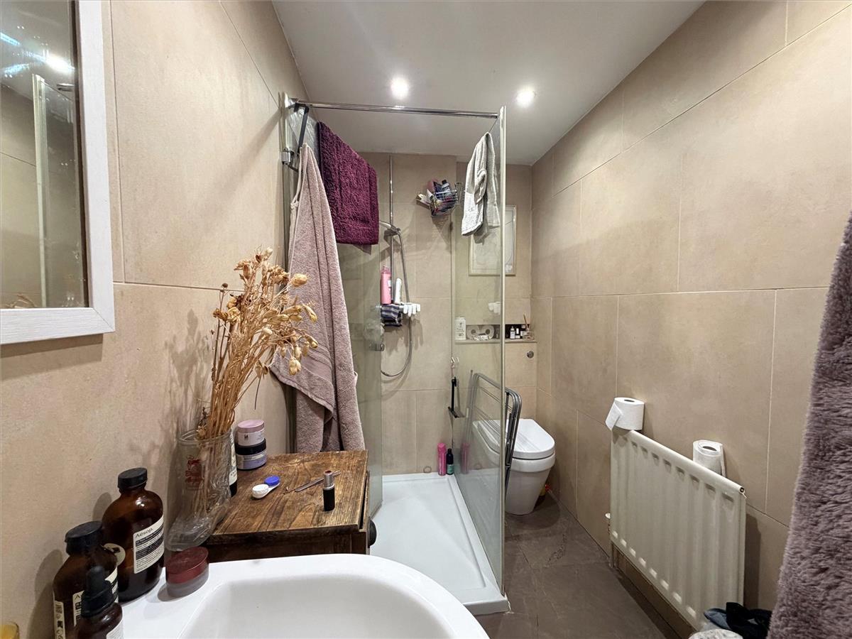 Property Image 32258894-8758-4bcc-b881-bb72f7130fd2