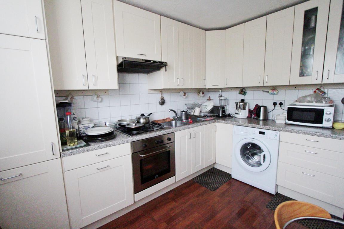 Property Image 32272e5d-f867-44bc-8db9-19172721aa3e