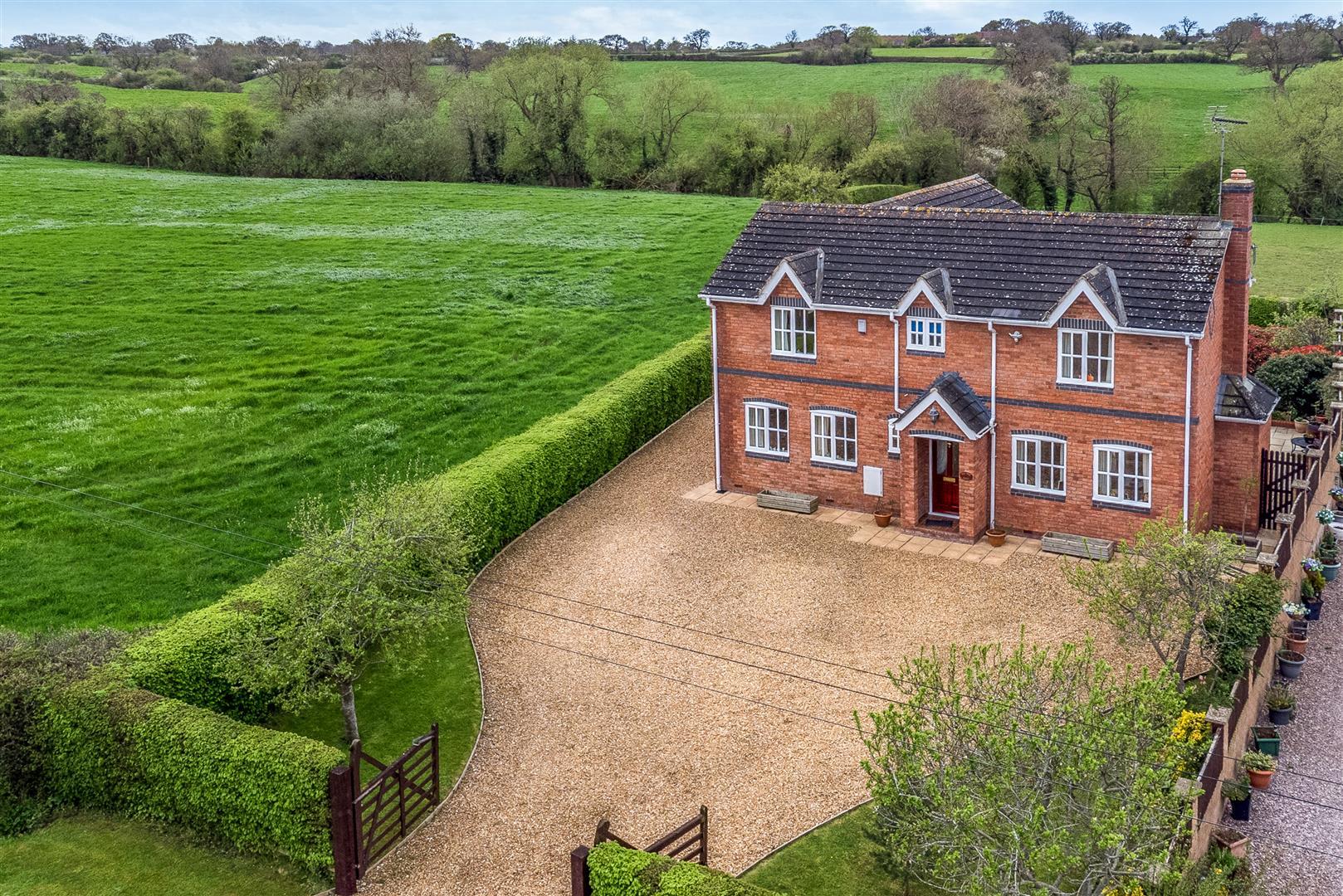 Property Image 3227fa05-0c93-45d2-b92e-fecdda88de95