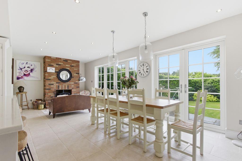 Property Image 322f30bc-afc5-45e9-8b8c-4d6b461be0cd