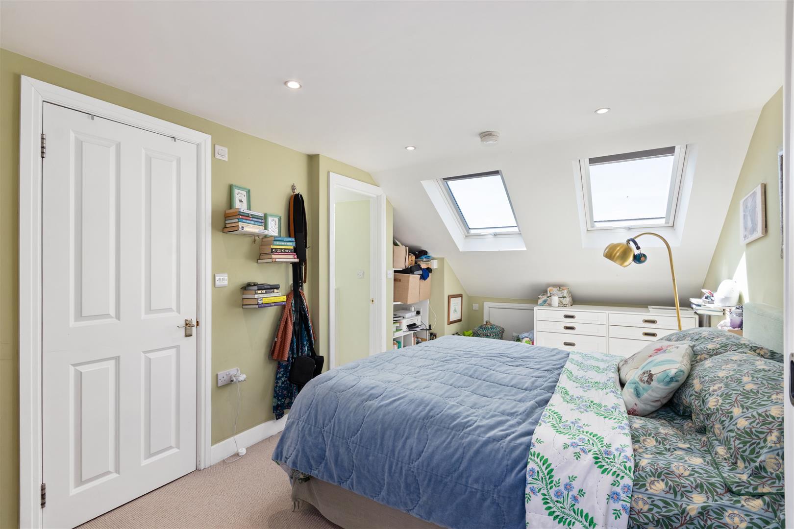 Property Image 32345a29-7837-48e0-8c16-760570cfadf2
