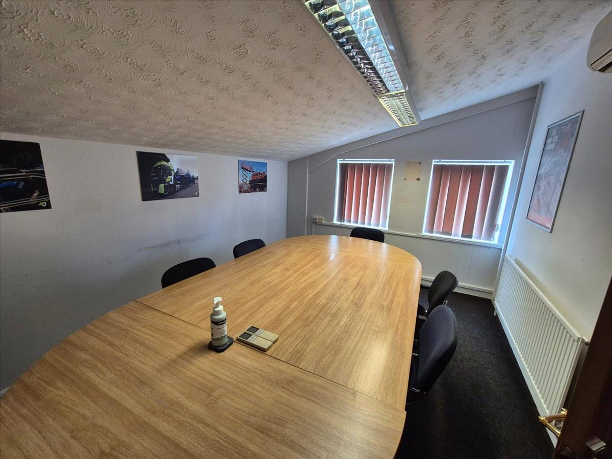 Property Image 323bc882-2380-458c-9acc-dee7bcae434c