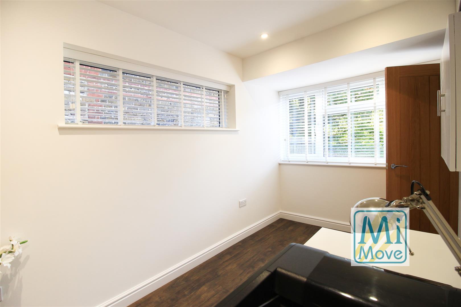 Property Image 32408c32-0986-4aa7-b410-86c89eb83eec