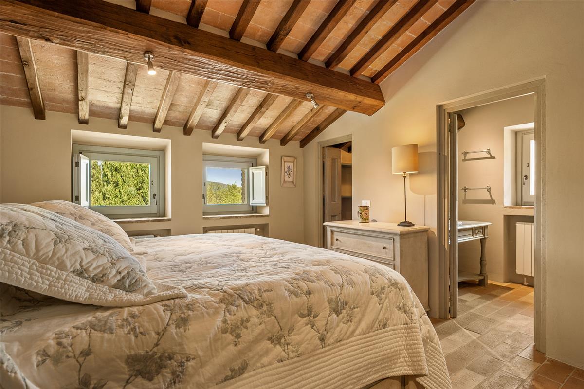 Property Image 32415c2c-bdaa-4de7-80bc-4561153be73b