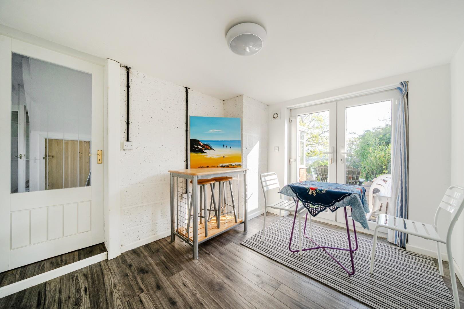 Property Image 32472923-7079-4fff-a1b9-71836e5fc6fa