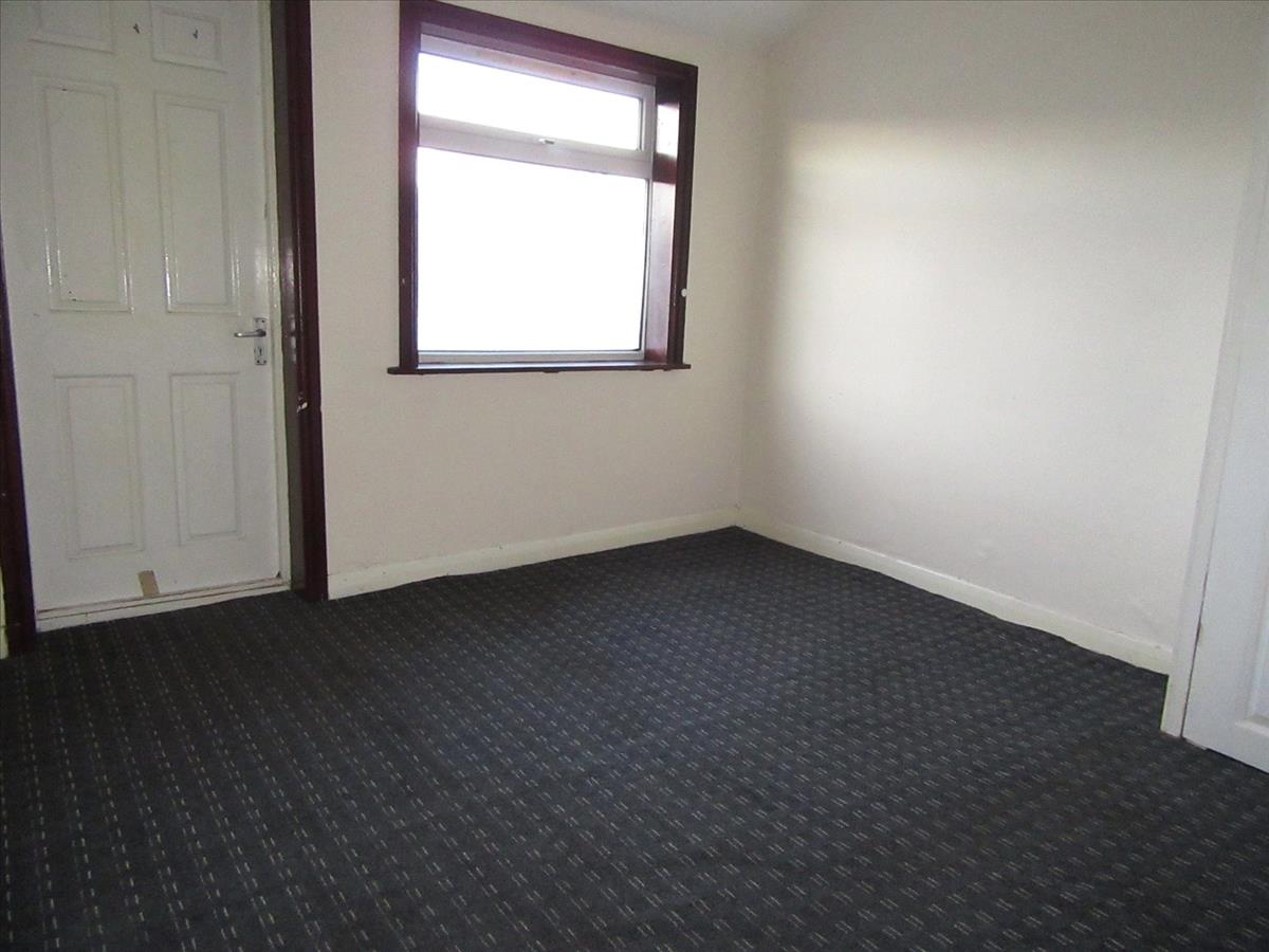 Property Image 324a610f-4ffc-47e4-a9f7-1b389a1319e1