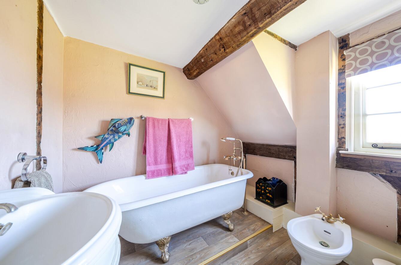 Property Image 324fc0d7-5b4a-4d4c-933e-1a57b69374aa