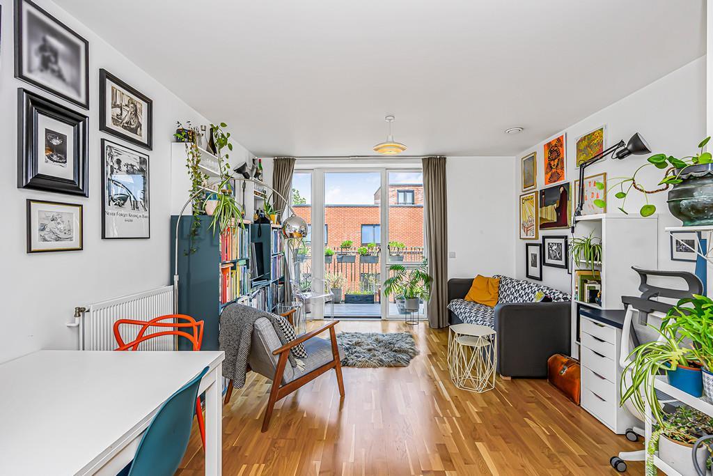 Property Image 325366b0-a5b4-41bc-8cf4-003004311727