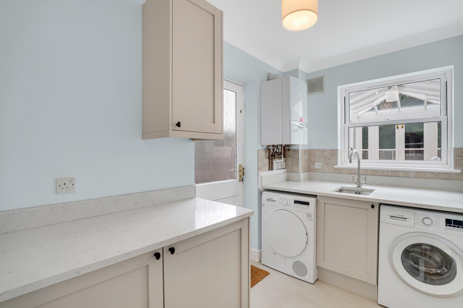 Property Image 32596516-498a-4761-a1e6-7774e9959cff
