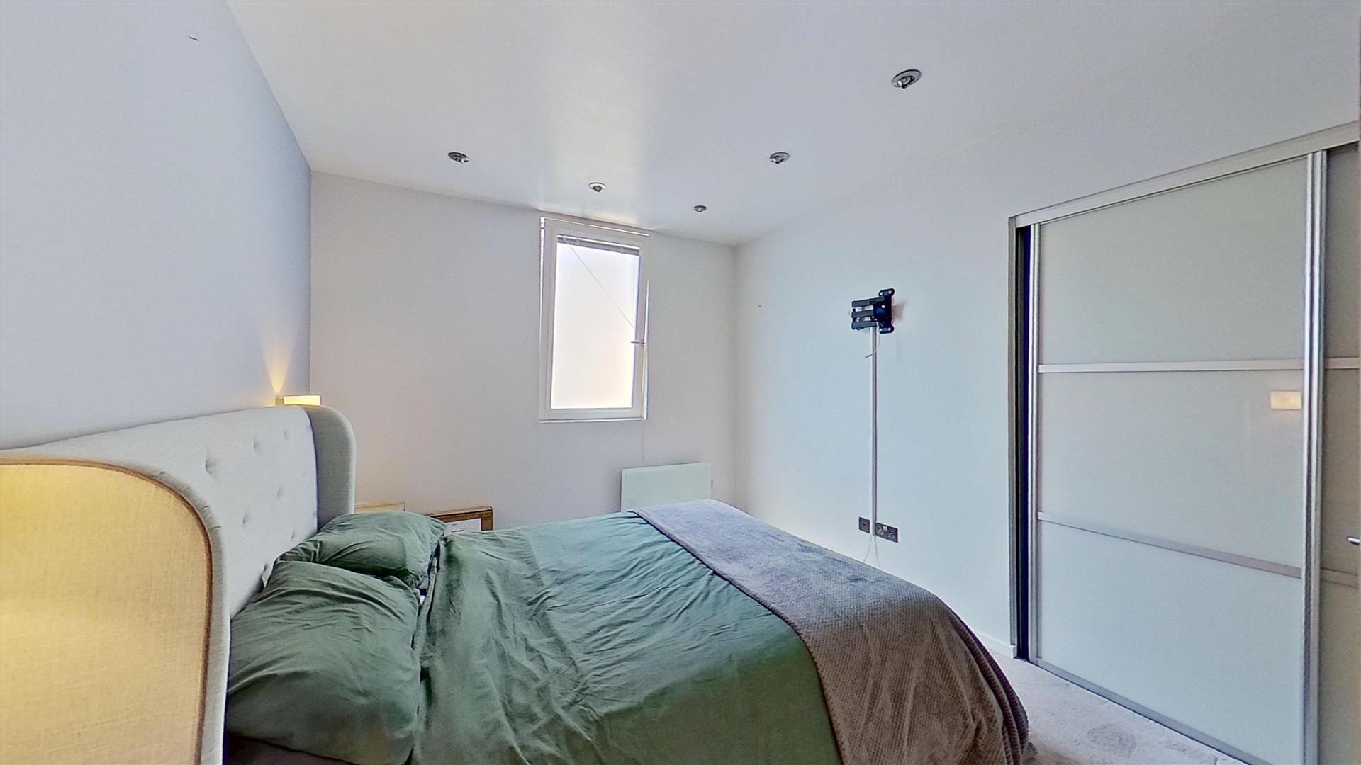 Property Image 325abc46-fb6f-40dd-b849-b2c83163ccc0