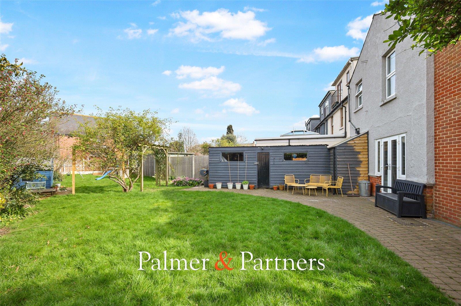 Property Image 327100bb-9e2a-4428-8ab3-fb16f55b98f1