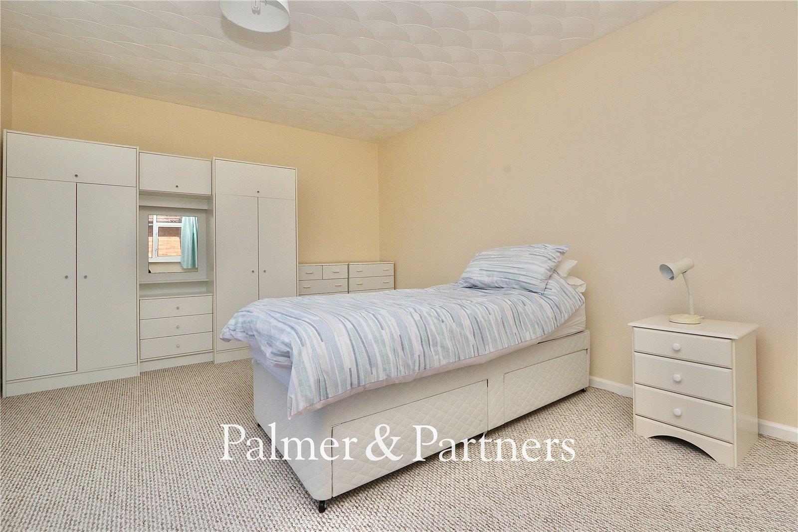 Property Image 327b7954-2e40-486b-b2e8-1e6a9b277344