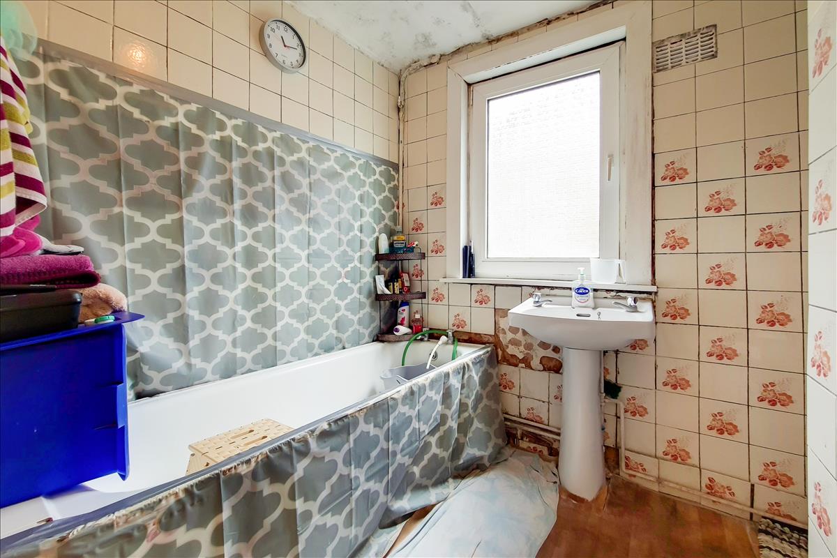 Property Image 327bb7f4-1352-45fd-9225-b73b0ff9f912