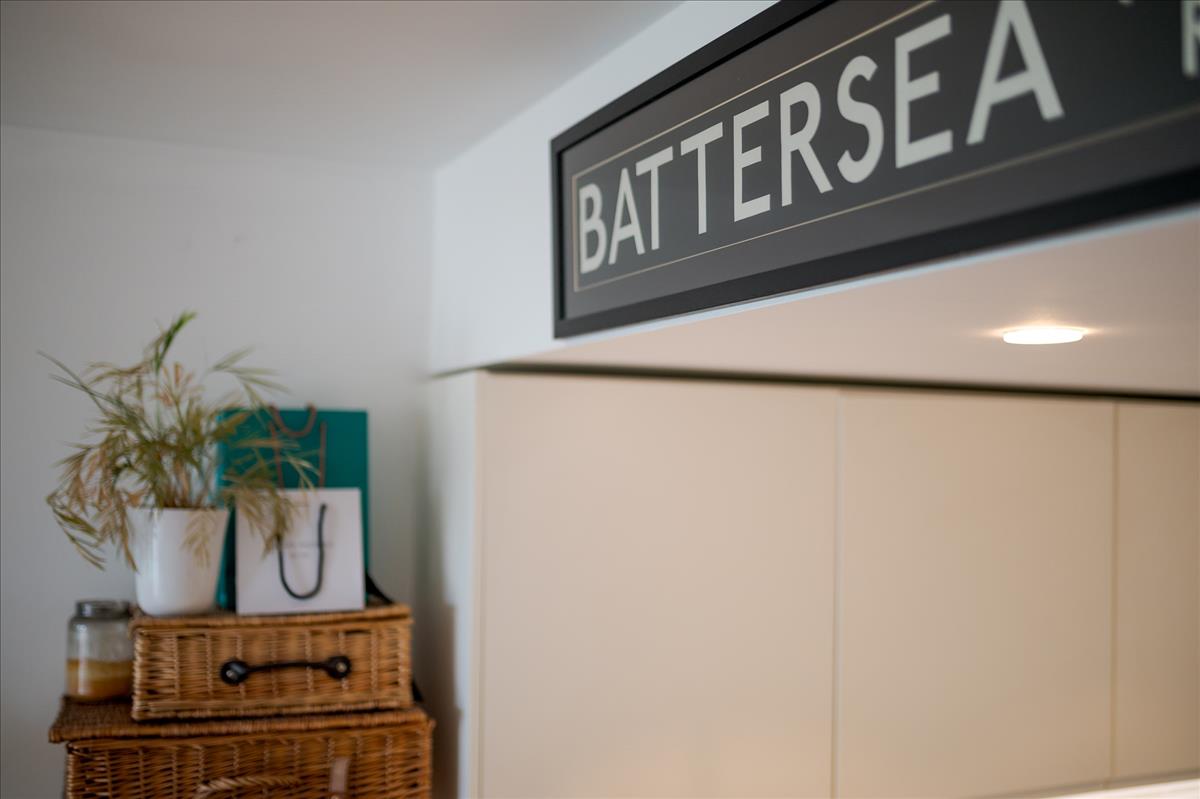 Property Image 327d46f0-c9c9-46d2-a4ec-eab6f9d61f5d