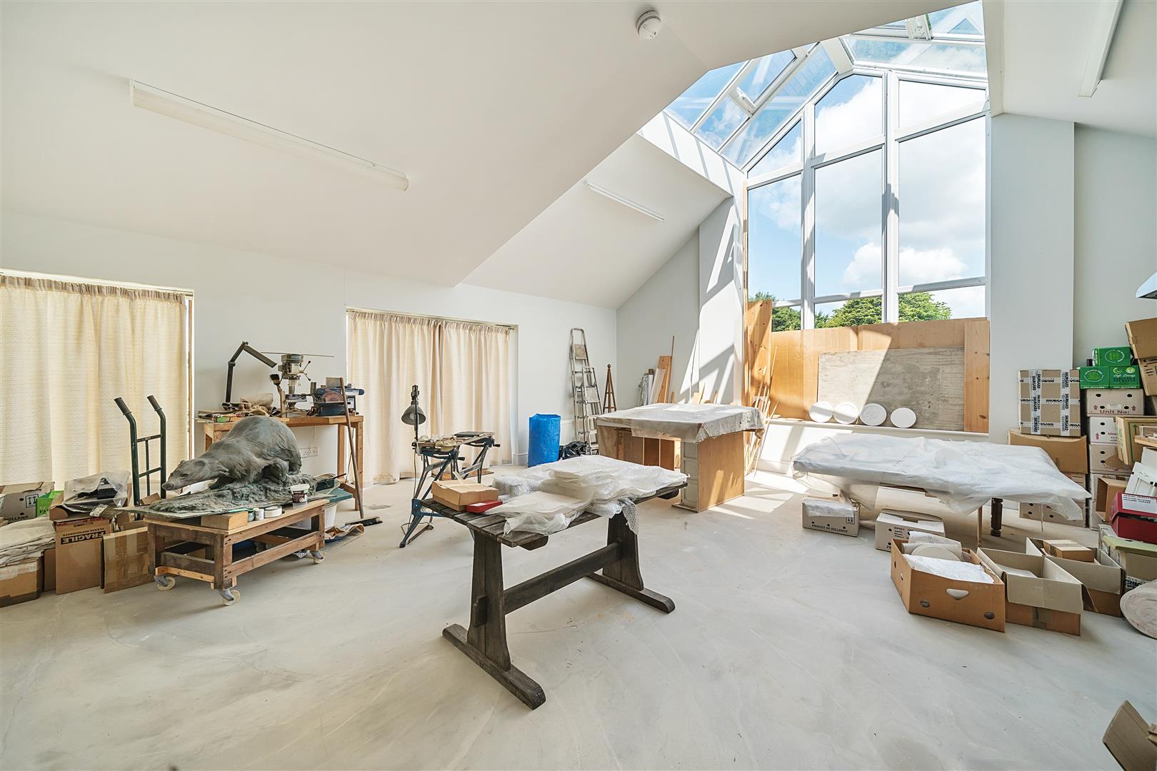 Property Image 328aa363-ee35-44f6-80da-f01309af0956