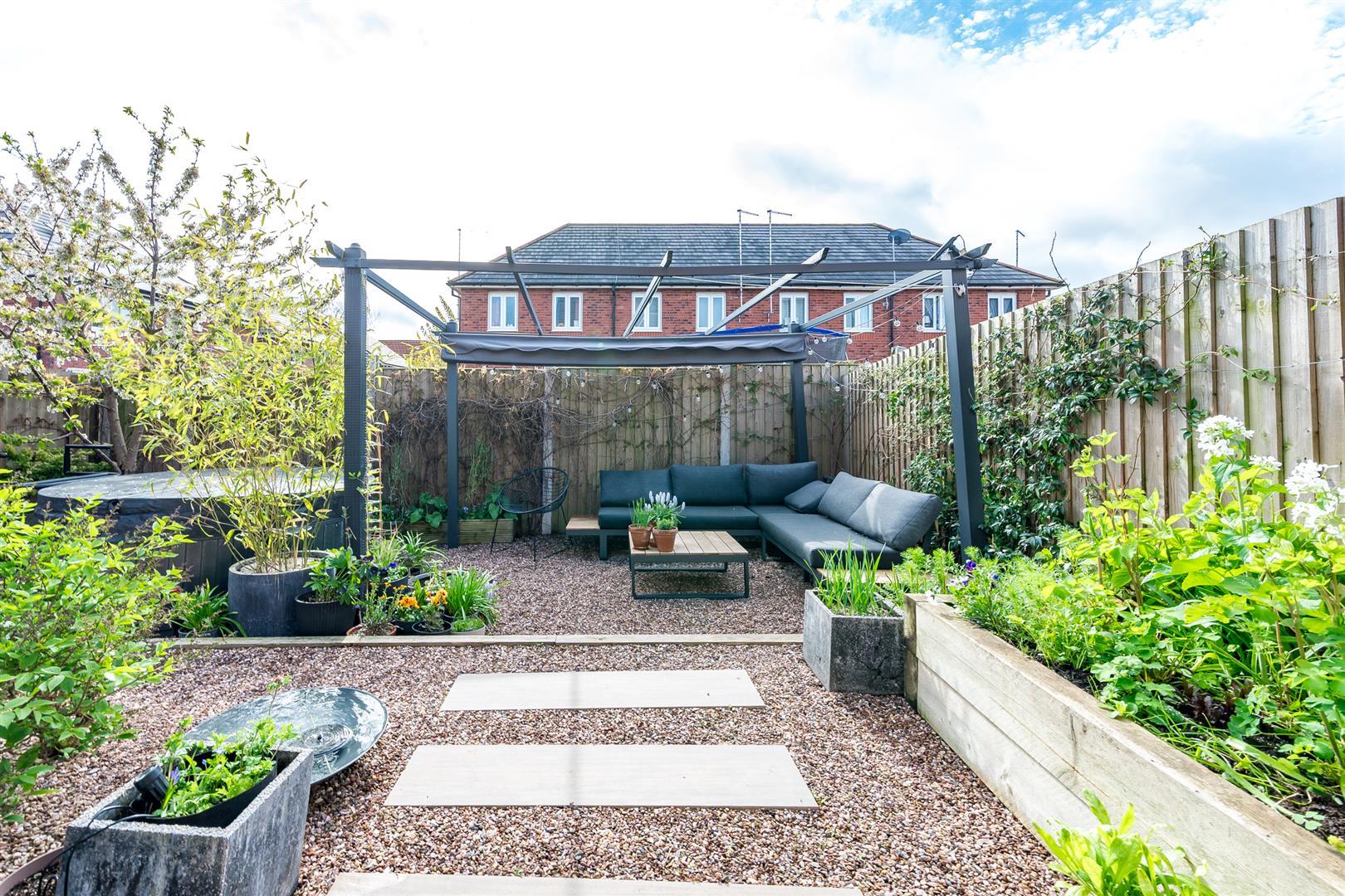 Property Image 328b33ee-1e87-4c0b-8fbf-abcfafd8aa00
