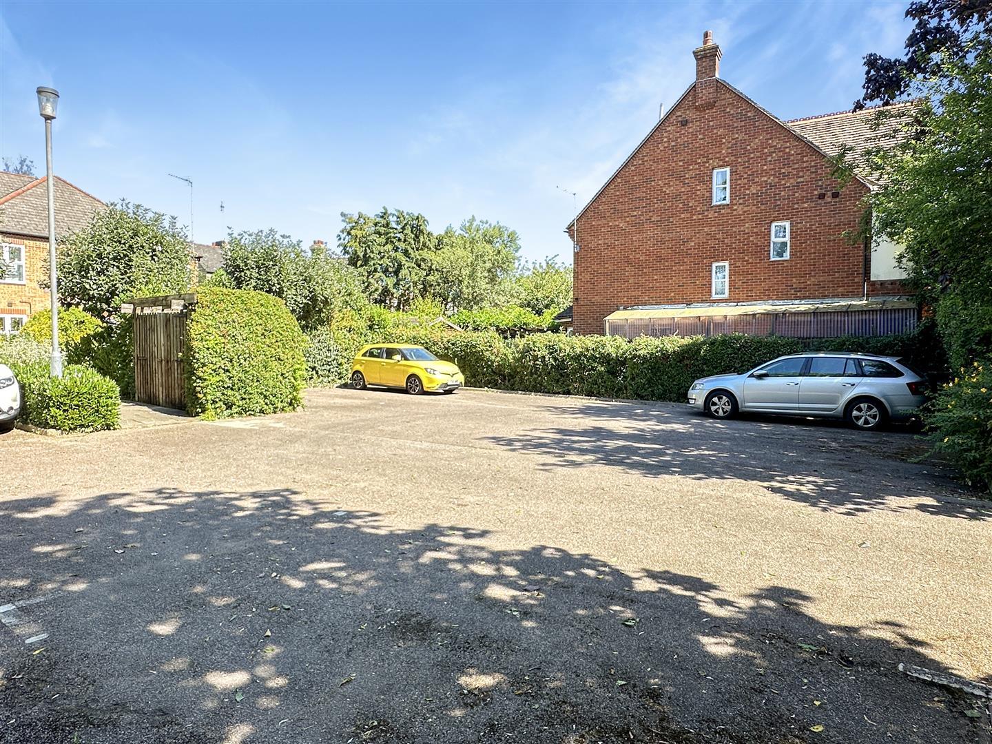 Property Image 328d6a85-37a0-4bbb-8d48-54b2ca7fc233