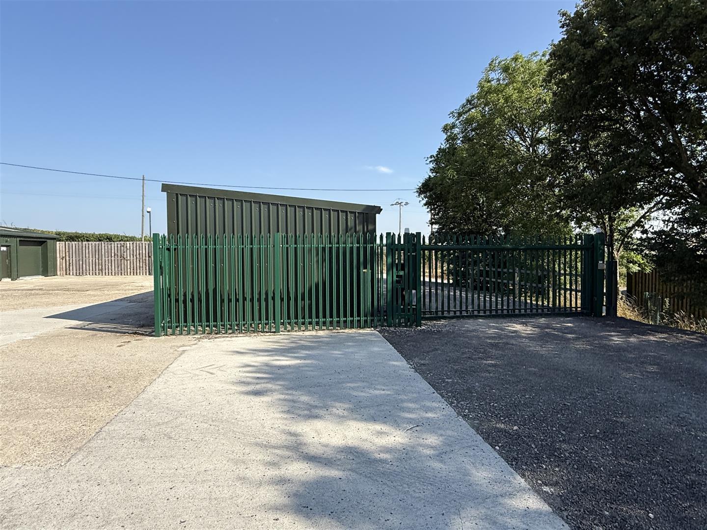 Property Image 329a443a-4573-4bd5-af08-28bc9e21e33b