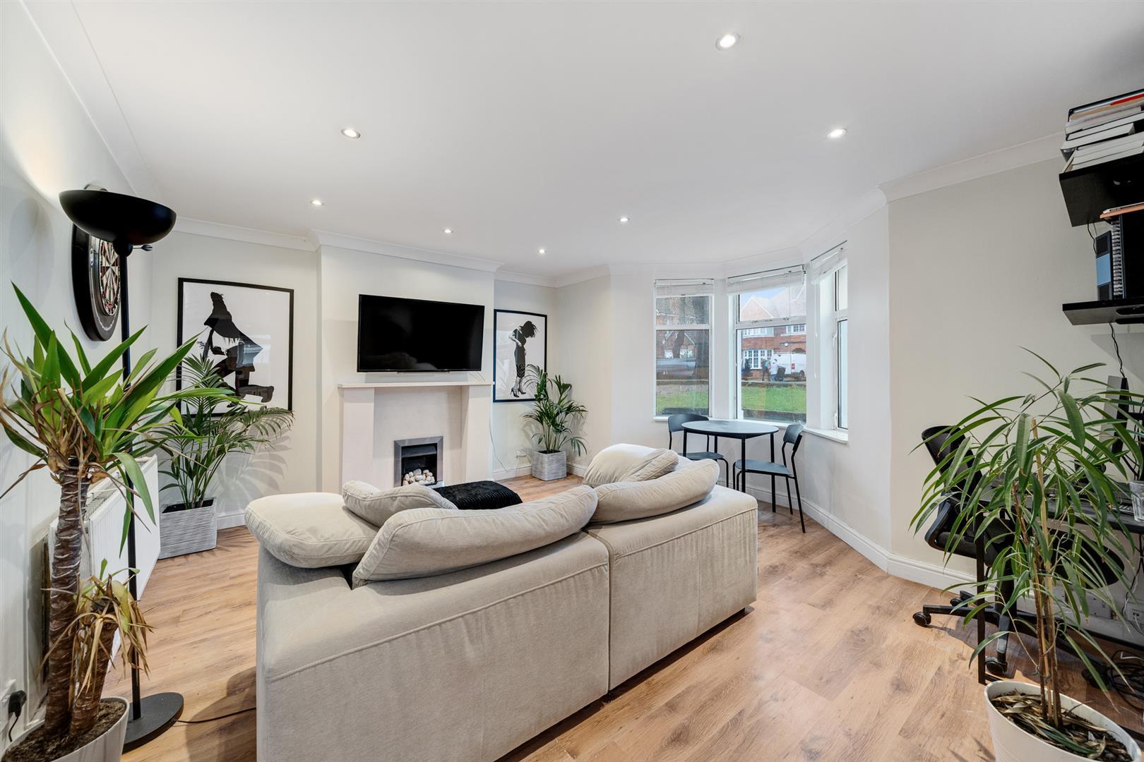Property Image 32a2c7bc-9499-4f7c-ae99-3b031ecfab29