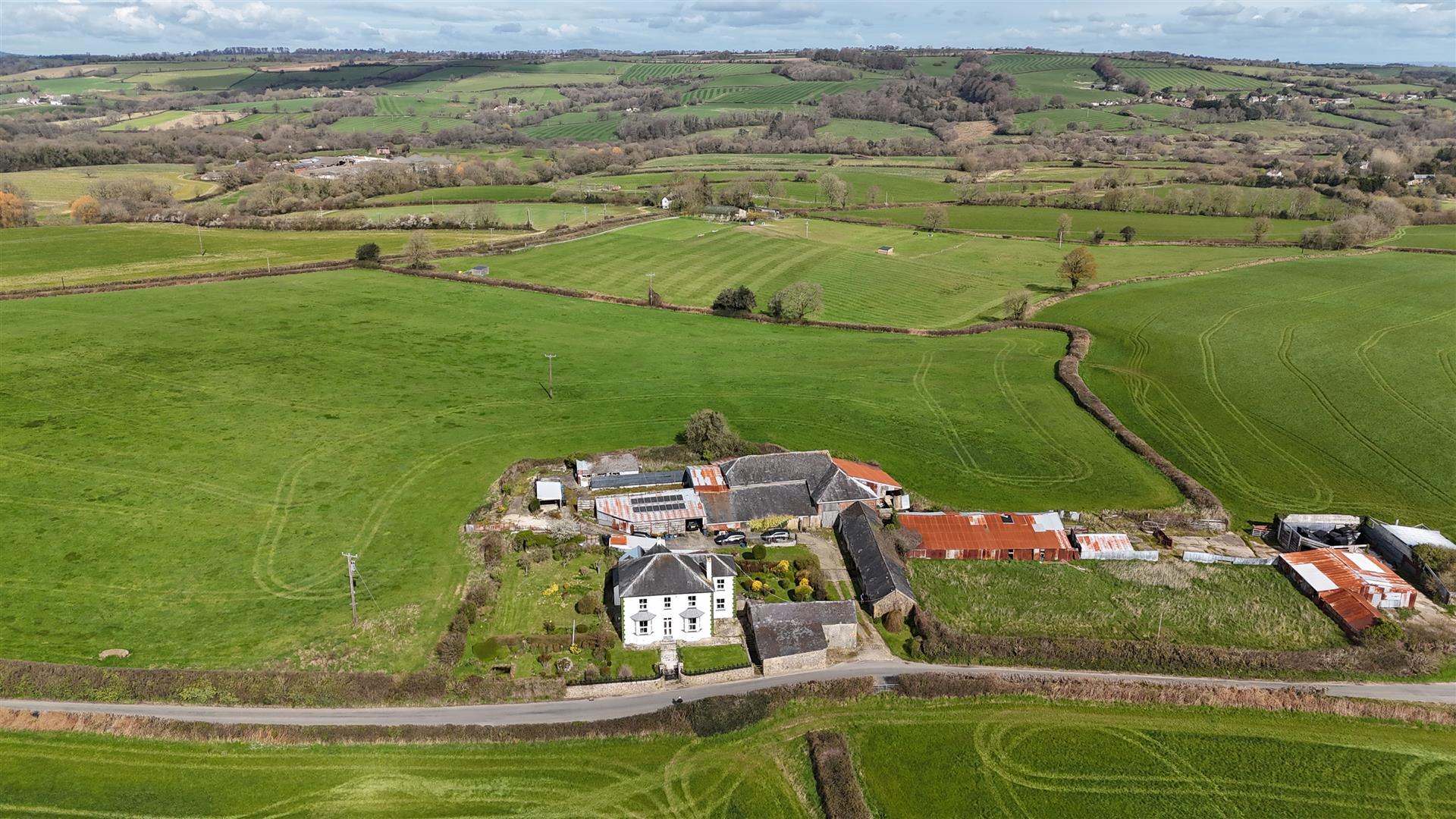 Property Image 32a95de9-fccf-4ac7-9184-829b3a13bf73
