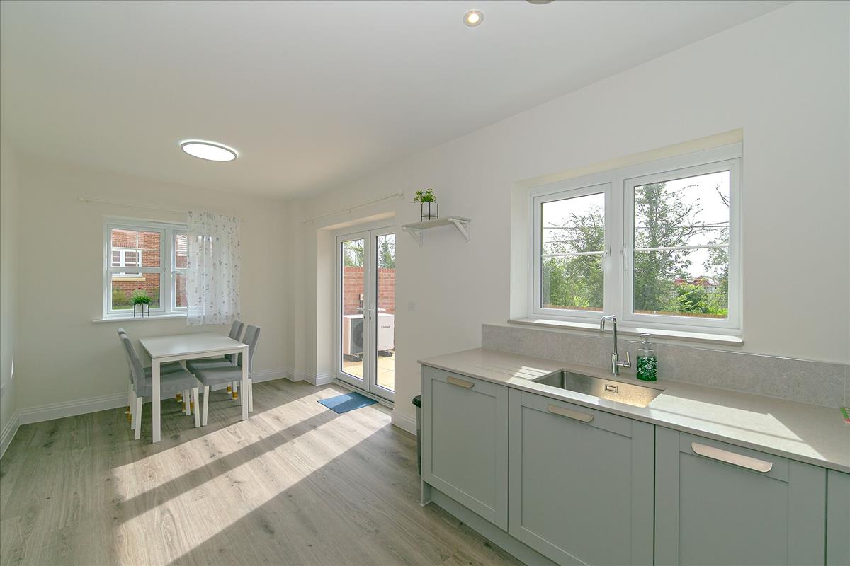 Property Image 32ae94a0-a456-43bf-903b-5af284e87a3a