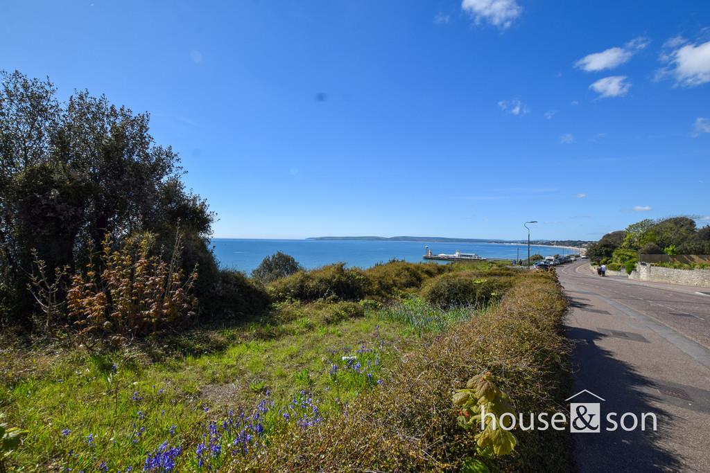 Property Image 32c60129-d8d0-40a3-adba-65de3a127915